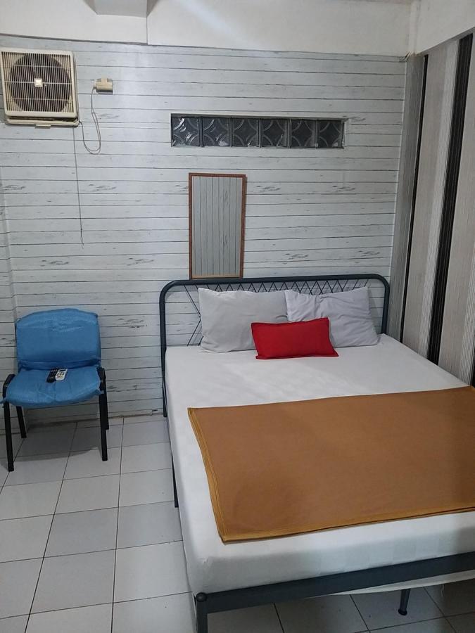 Venice Guest House Redpartner Jakarta Luaran gambar