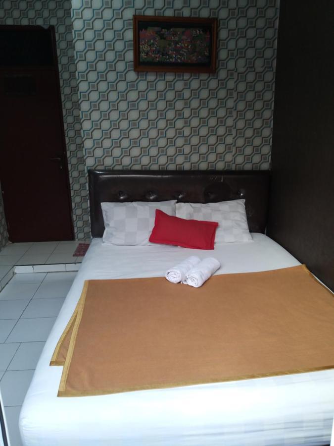 Venice Guest House Redpartner Jakarta Luaran gambar